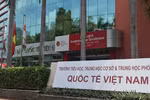 Trường Việt Úc từ chối nhận nhiều học sinh năm tới do mâu thuẫn học phí
