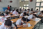 Ôn tập cho học sinh chuẩn bị thi vào 10 ở TP.HCM: Nơi thu tiền, nơi không thu