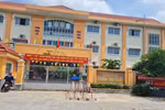 Hiệu trưởng Tiểu học Trần Thị Bưởi: chỉ 1 củ cà rốt và rất ít cải thảo bị hỏng