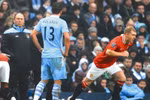 Sir Alex gọi, và Scholes đã trả lời!