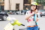 Thông điệp yêu thương của nữ sinh 19 tuổi đi xe LX xanh lá cây