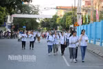 Học sinh Nam Định, Thanh Hóa học ở Ninh Bình phải thuê trọ, không về hàng ngày