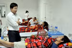 Hoãn trận cầu đinh SLNA - SHB Đà Nẵng chỉ vì... món mắm tôm