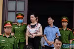 Làm thầy thì cứ thẳng lưng mà sống, cớ sao lại phải chấp nhận “gù”?