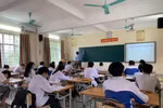Giá sách giáo khoa, học phí đều tăng, phụ huynh khó khăn liệu có kham nổi?