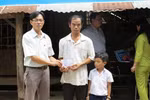Thầy Trương Kỉnh Nhơn- người nặng lòng với những mảnh đời nghèo khó, bệnh tật