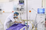 Nhiều em bé thoát khỏi tử thần nhờ bản lĩnh của các bác sĩ