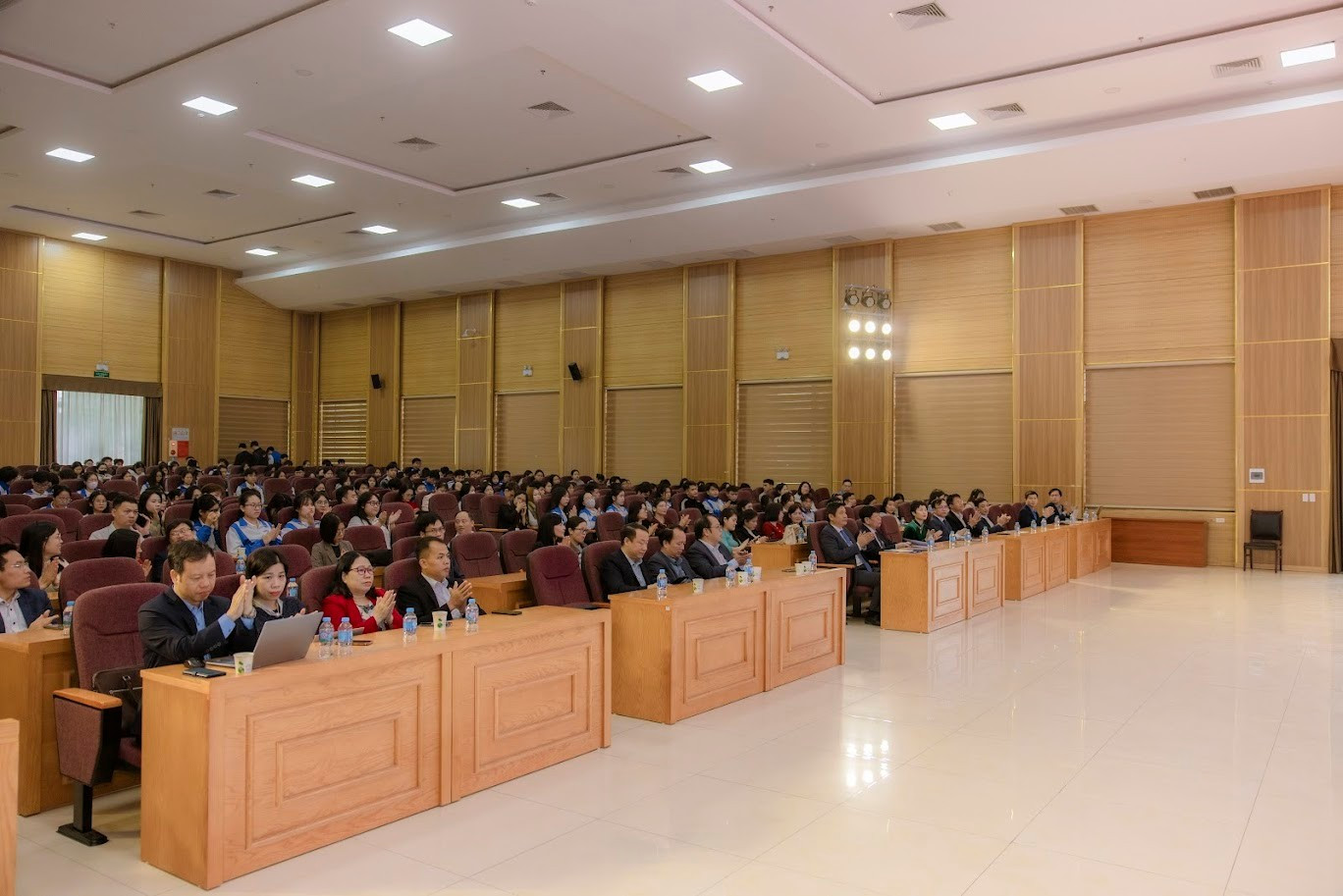 Hội nghị tổng kết đ&aacute;nh gi&aacute; chất lượng chương tr&igrave;nh đ&agrave;o tạo tại Đại học Th&aacute;i Nguy&ecirc;n