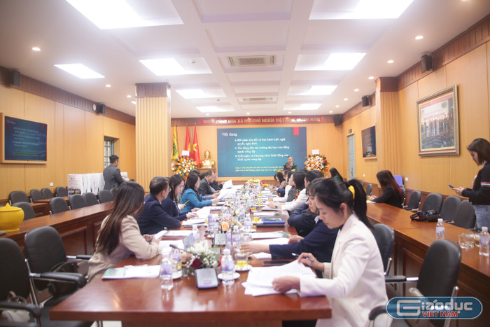 Quang cảnh tọa đàm.