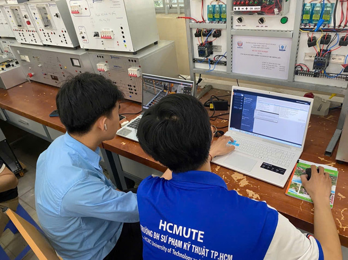 Sinh viên Trường Đại học Sư phạm Kỹ thuật Thành phố Hồ Chí Minh. Ảnh: NTCC z7096894491891-a6a05b8071c4b4a15ffee518df9c80b6.jpg