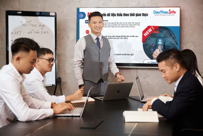 Ông Phạm Đức Tiến - Giám đốc Công ty cổ phần Hệ sinh thái Đấu Thầu (phường Hà Đông, Hà Nội). Ảnh: NVCC dsc-4527-3.jpg