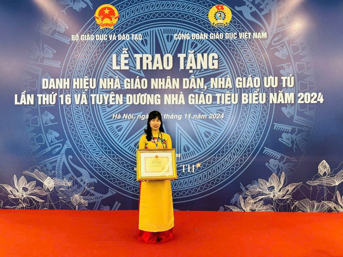Cô Đỗ Thị Ngọc Duyên - Tổ phó chuyên môn Toán, Trường Trung học cơ sở Thốt Nốt (phường Thốt Nốt, thành phố Cần Thơ). Ảnh: Nhân vật từng cung cấp z6057557531359-31c80aef8b70db8df6a5dd873f18ef9e-9537.jpg
