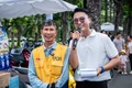 Người dân hào hứng sắm xe máy VinFast trong ngày hội “đổi xăng lấy điện”