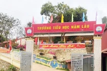 Vụ một học sinh Tiểu học Nậm Lầu bị bỏ quên trong lớp: Tạm đình chỉ công tác giáo viên 15 ngày