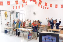 Còn khoảng 16 trường tiểu học "trắng" GV tiếng Anh đứng lớp, Sở GD&ĐT Nghệ An có giải pháp gì?