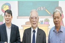 Nhiều GV, NV hợp đồng tại Bình Thuận bị hạ lương: Sao có cách làm "lạ" thế?