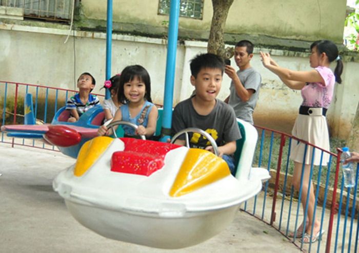 Khi các bạn được đi vui chơi cùng với người thân, gia đình...