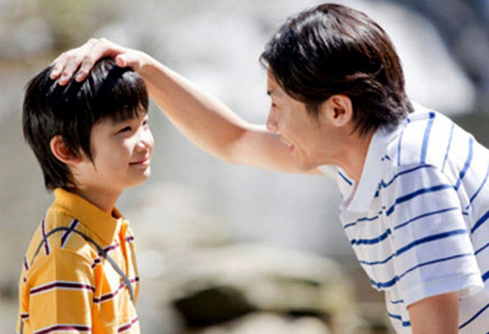 Khi các bạn được sự quan tâm, động viên nhẹ nhàng và tình cảm của cha...