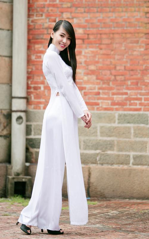 NGUYỄN QUỲNH ÁNH TUYẾT – THPT Trần Khai Nguyên – Tp.HCM >>Hút hồn trước vẻ trong sáng của teen Hà thành >>Ngẩn ngơ vì nhan sắc của Hotgirl Kiều My >>Những nữ sinh diện áo dài đẹp hơn Hoa hậu Mai Phương Thúy >>Hotgirl Đại học Phương Đông rạng ngời đón Trung Thu NGUYỄN QUỲNH ÁNH TUYẾT – THPT Trần Khai Nguyên – Tp.HCM >>Hút hồn trước vẻ trong sáng của teen Hà thành >>Ngẩn ngơ vì nhan sắc của Hotgirl Kiều My >>Những nữ sinh diện áo dài đẹp hơn Hoa hậu Mai Phương Thúy >>Hotgirl Đại học Phương Đông rạng ngời đón Trung Thu