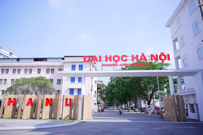 Trường ĐH Hà Nội: Điểm chuẩn chính quy cao nhất 34,35/40 điểm, chương trình liên kết chỉ xét học bạ