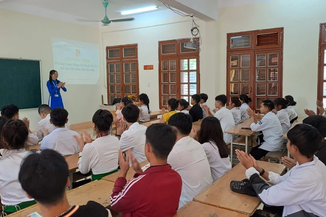 Sơn La: Khắc phục tình trạng thiếu giáo viên bằng biệt phái, dạy liên trường