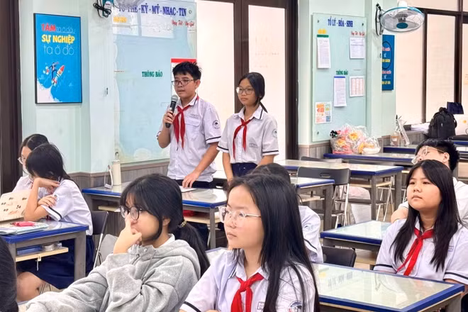 Không nên lo thi vào lớp 10 hai môn Toán, Ngữ văn, học sinh sẽ bỏ bê ngoại ngữ