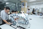 Tuyển chuyên gia, nhà khoa học bằng ký hợp đồng trực tiếp thuận lợi cho CSGDĐH ra sao?