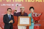 Giải thưởng Bùi Xuân Phái - Vì tình yêu HN 2025: Nhạc sĩ Trần Tiến được vinh danh Giải thưởng Lớn