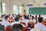 Tạm cách ly người học có hành vi xúc phạm thân thể giáo viên, bạn học khỏi trường học là cần thiết
