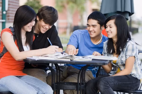 20 suất du học tại Cuba dành cho sinh viên Việt Nam ảnh 1