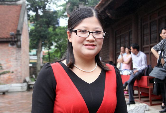 Cô Bùi Thị Nhung, giáo viên lịch sử, Trường THPT chuyên Lê Hồng Phong (Nam Định) - một trong những giáo viên có nhiều phương pháp dạy sử sáng tạo. Ảnh Xuân Trung Cô Bùi Thị Nhung, giáo viên lịch sử, Trường THPT chuyên Lê Hồng Phong (Nam Định) - một trong những giáo viên có nhiều phương pháp dạy sử sáng tạo. Ảnh Xuân Trung