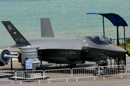 Máy bay chiến đấu F-35