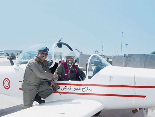 Máy bay T-67 Firefly của Không quân Bahrain. Máy bay T-67 Firefly của Không quân Bahrain.
