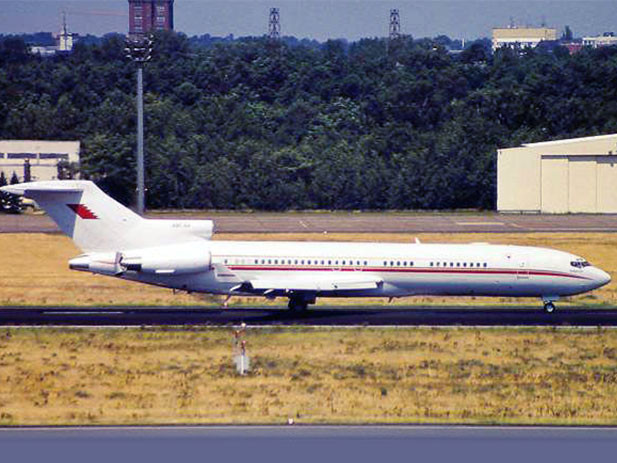 Máy bay Boeing 727 của Không quân Bahrain. Máy bay Boeing 727 của Không quân Bahrain.