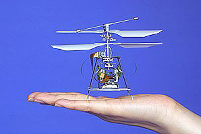 Máy bay không người lái siêu nhỏ μFR-II do Nhật Bản nghiên cứu chế tạo.