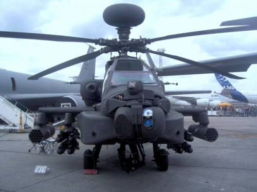 Ấn Độ mua máy bay trực thăng AH-64D Longbow Apache của Mỹ để triển khai ở biên giới Trung-Ấn