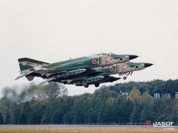 Máy bay trinh sát RF-4EJ của Lực lượng Phòng vệ Trên không Nhật Bản.