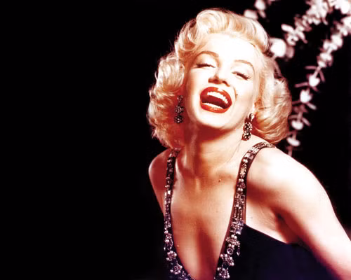 "Diễn viên huyền thoại Marilyn Monroe là điệp viên KGB"