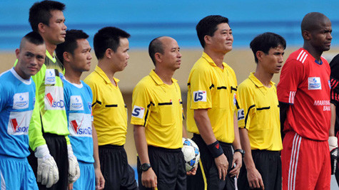 VPF đang chậm trễ chi trả tiền làm nhiệm vụ cho các trọng tài VPF đang chậm trễ chi trả tiền làm nhiệm vụ cho các trọng tài