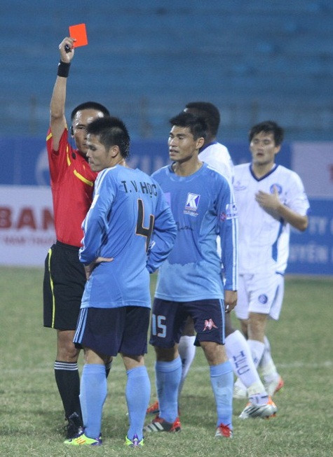 VPF đang mạnh tay xóa bỏ ‘vấn nạn’ trọng tài VPF đang mạnh tay xóa bỏ ‘vấn nạn’ trọng tài