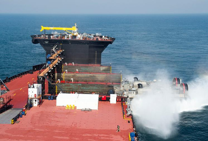 Tàu đổ bộ hỗn hợp USNS Montford Point Mỹ tham gia cuộc tập trận Ssangyong với Hàn Quốc từ nagfy 7 - 18/3/2016 Tàu đổ bộ hỗn hợp USNS Montford Point Mỹ tham gia cuộc tập trận Ssangyong với Hàn Quốc từ nagfy 7 - 18/3/2016