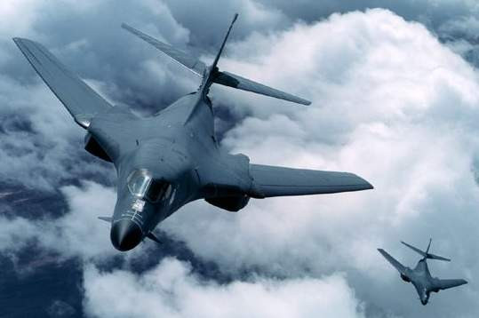 Máy bay ném bom chiến lược B-1 Mỹ Máy bay ném bom chiến lược B-1 Mỹ