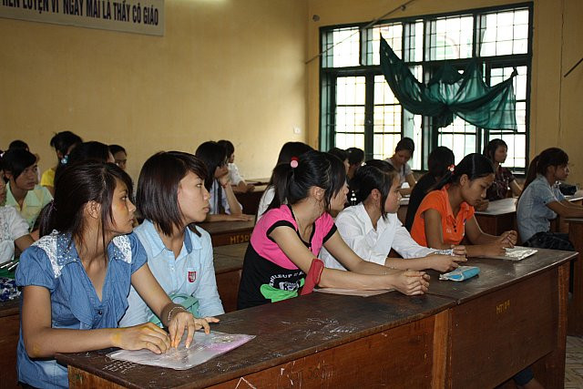 Do suy nghĩ ra trường không xin được việc, lương thấp. Sinh viên các ngành sư phạm hiện không mặn mà. Ảnh minh họa Xuân Trung Do suy nghĩ ra trường không xin được việc, lương thấp. Sinh viên các ngành sư phạm hiện không mặn mà. Ảnh minh họa Xuân Trung