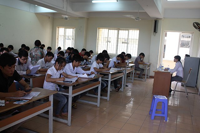 Việc các trường ĐH, CĐ đào tạo đa ngành từ yếu tố trường sư phạm có nguy cơ mất đi "linh hồ" của sư phạm truyền thống. Ảnh minh họa Xuân Trung