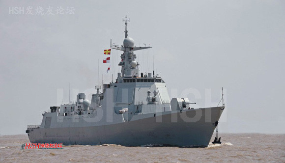 Tàu khu trục Type 052D đầu tiên chạy thử trên biển Hoa Đông