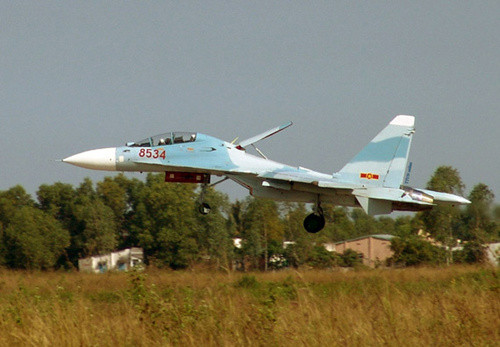 Máy bay chiến đấu Su-30 của Không quân Việt Nam