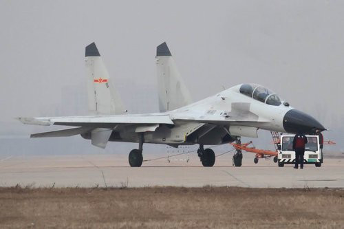 Máy bay chiến đấu J-11BS của Hải quân Trung Quốc