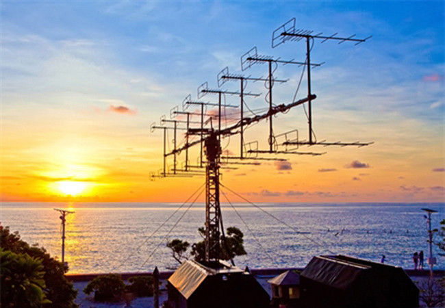 Radar sóng ngắn của Việt Nam tạo ra mối đe dọa to lớn cho máy bay chiến đấu Trung Quốc trên quần đảo Trường Sa (nguồn china.com.cn) Radar sóng ngắn của Việt Nam tạo ra mối đe dọa to lớn cho máy bay chiến đấu Trung Quốc trên quần đảo Trường Sa (nguồn china.com.cn)
