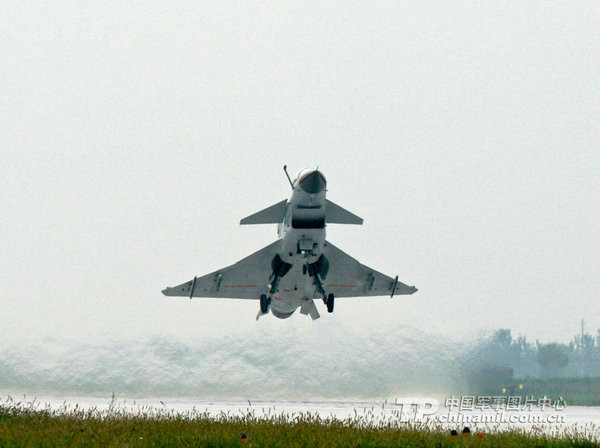 Máy bay chiến đấu J-10BS của Hải quân Trung Quốc