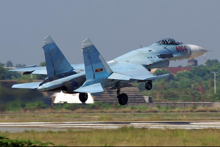 Máy bay chiến đấu Su-27 của Không quân Việt Nam Máy bay chiến đấu Su-27 của Không quân Việt Nam